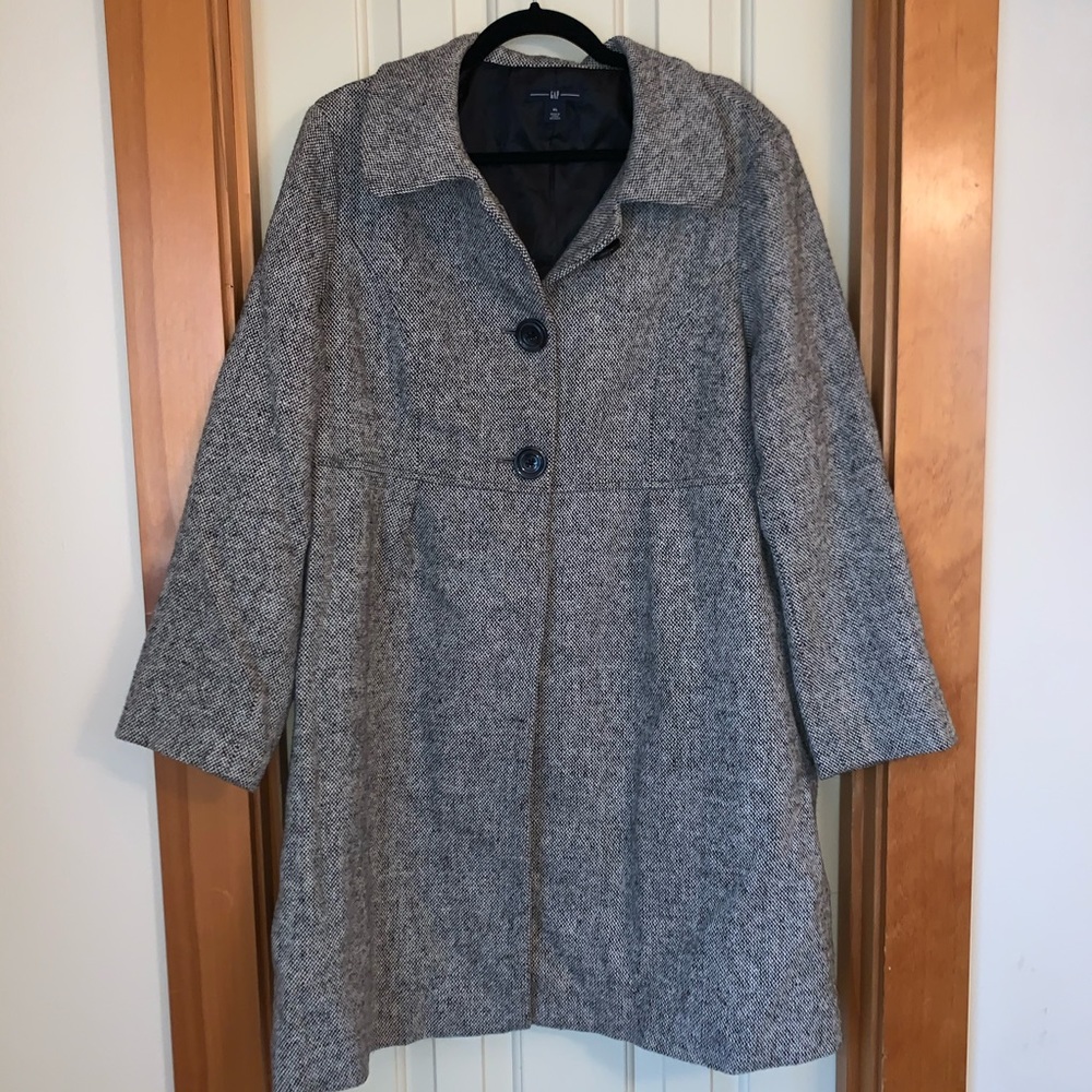 GAP Gray Peacoat (XL)